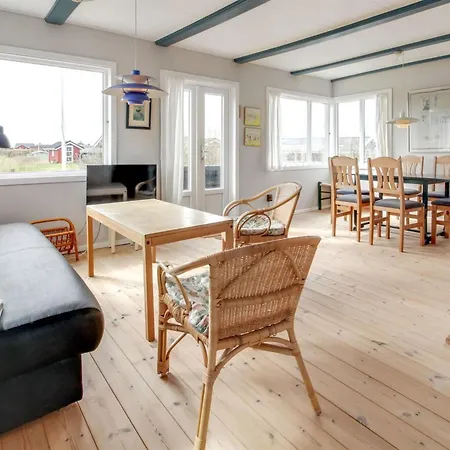 Sohvi - 450m From The Sea By Interhome * Lakolk
